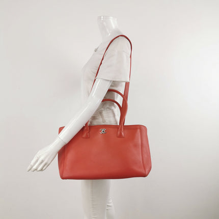 Chanel Cerf Executive Medium Coral Pink Leather Handbag with Strap 35cm
