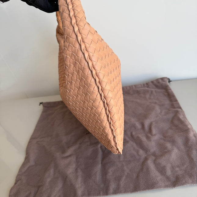 Bottega Veneta Veneta Hobo Beige Almond Lambskin Leather 40cm