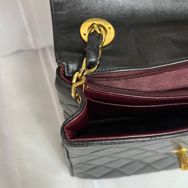Chanel Vintage Flap Bag Medium Black Lambskin Leather Mega CC Gold Hardwarei