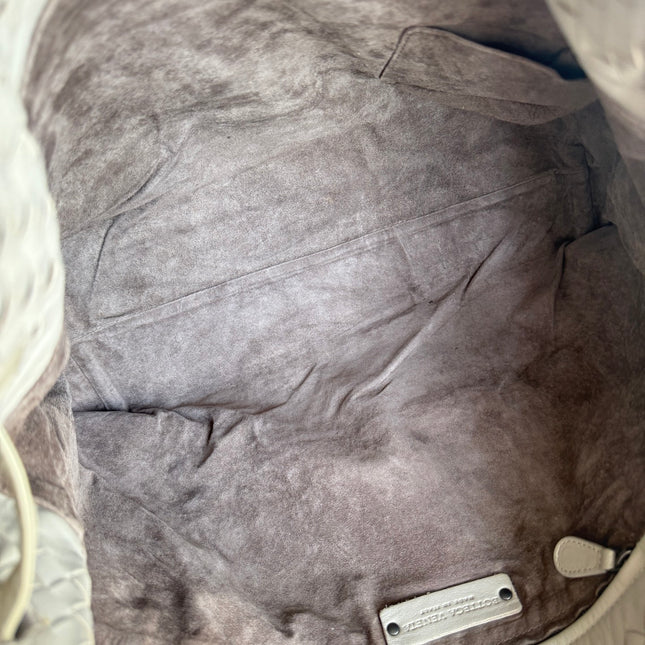 Bottega Veneta Garda Shoulder Bag Intrecciato Nappa Leather Light Grey Large 33cm