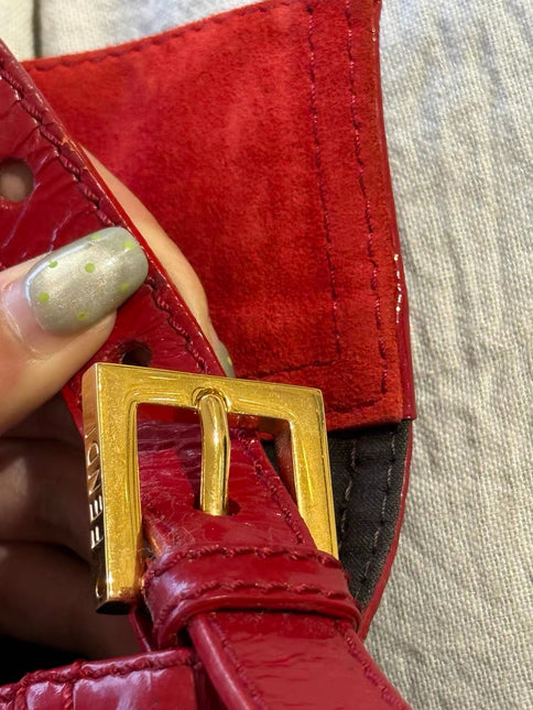 FENDI Baguette Red Crinkled Patent Leather Shoulder Bag