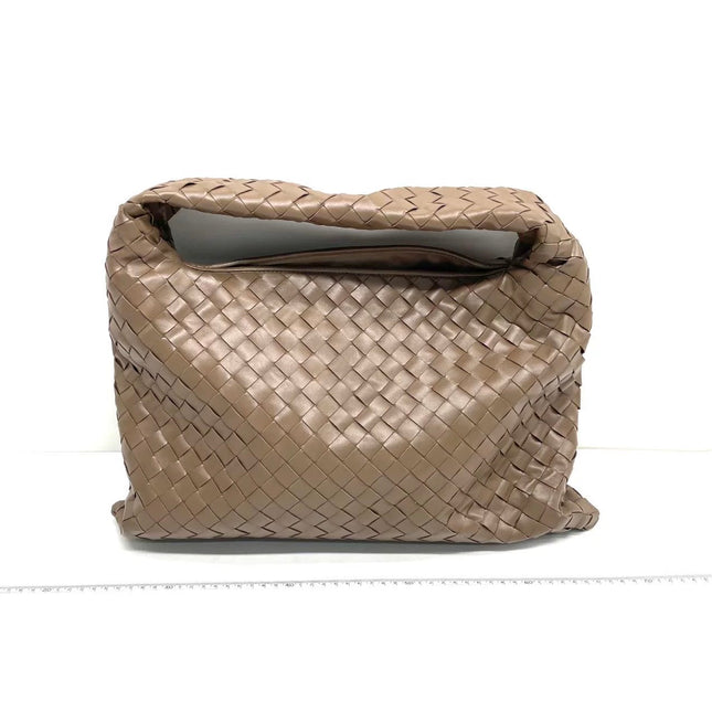 Bottega Veneta Hop Hobo Medium Leather Nutty Brown