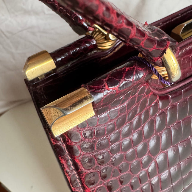 Gucci Vintage Burgundy Alligator Leather Blue Lapis Lazuli Stone Gold-tone Hardware Handbag