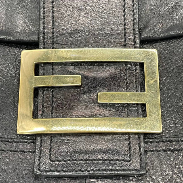 FENDI Baguette Large Black Calfskin Leather Shoulder Bag