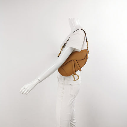 Dior Saddle 2021 Medium Tan Brown Grained Calfskin Leather Bag