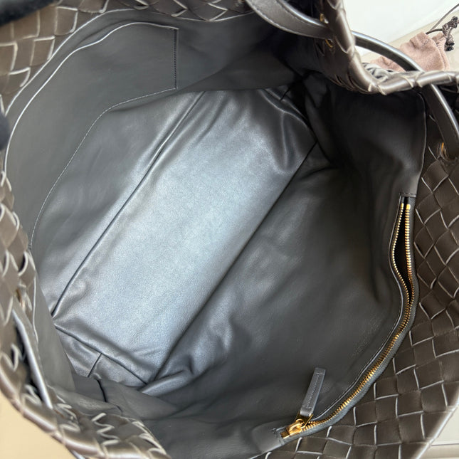 Bottega Veneta NEW Garda Tote Leather Interior Intrecciato Chocolate Brown Medium 24cm