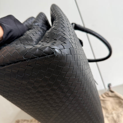Bottega Veneta Roma Large Intrecciato Nappa Leather Black 35cm