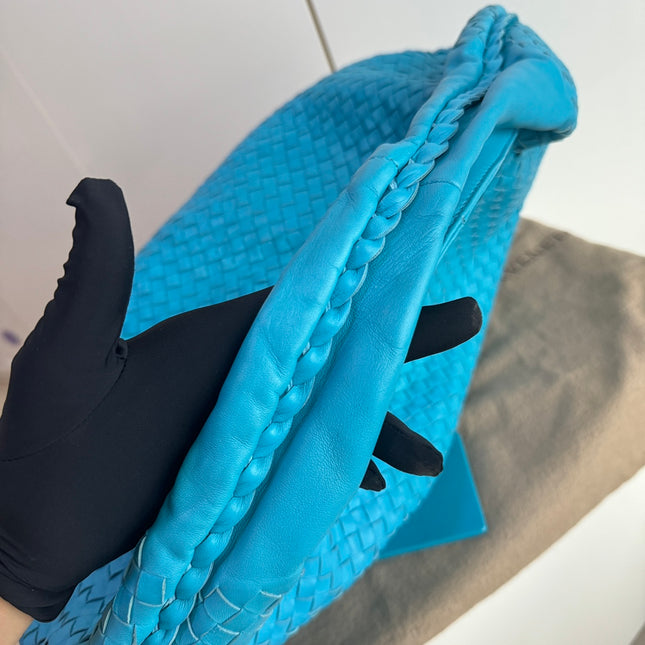 Sold Bottega Veneta Belly Hobo Intrecciato Lambskin Leather Sky Blue Large 50cm