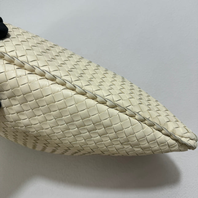 Sold Bottega Veneta Hobo Bag Large Leather Milk White 47cm