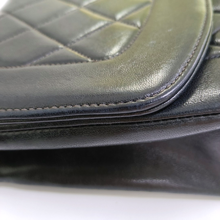 Chanel Diana CC Flap Bag Medium Vintage Black Lambskin Leather with 24k Gold HW, 1991-1994