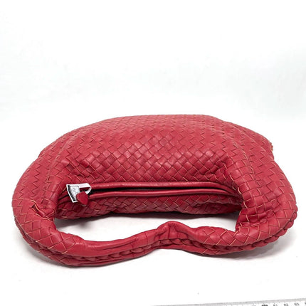 Sold Bottega Veneta Intrecciato Hobo Bag Medium Burgundy Lambskin leather