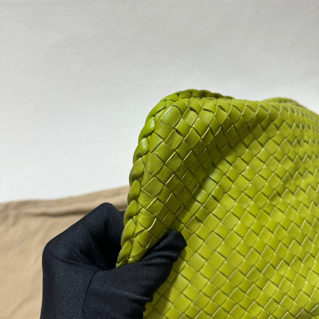 Sold Bottega Veneta Hobo Bag Large Leather Mela Green 47cm