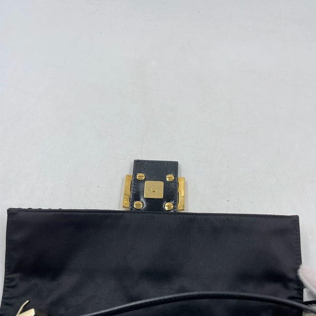 Fendi Baguette Multicolor Button Embroidered Leather Shoulder bag