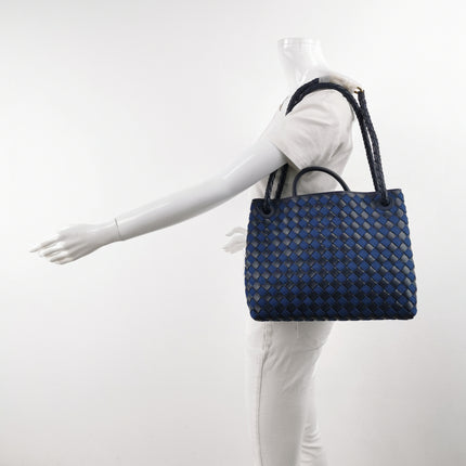 Sac à main en cuir Bottega Veneta Andiamo moyen en cuir et denim Intrecciato marine