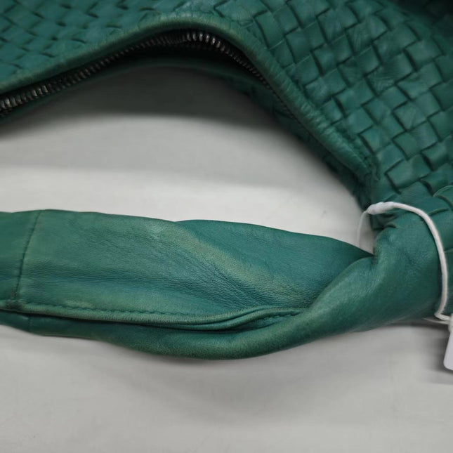 Sold Bottega Veneta Belly Hobo Intrecciato Green Nappa Leather Medium