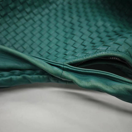 Sold Bottega Veneta Belly Hobo Intrecciato Green Nappa Leather Medium