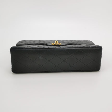 Chanel Classic Flap Vintage Medium Black Lambskin Leather 24k Gold Hardware 1986-1988