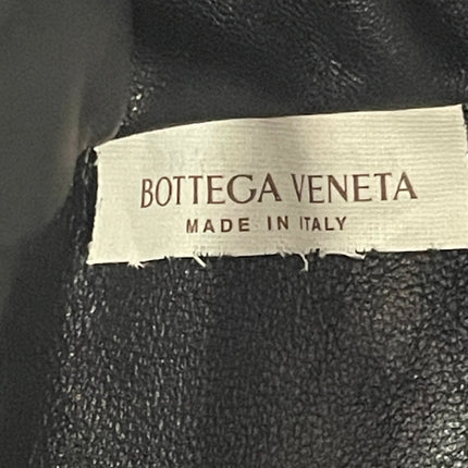 Bottega Veneta Pouch Large Intrecciato Black Calfskin Leather Clutch