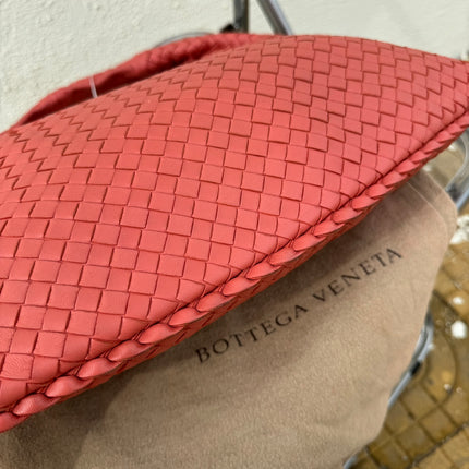 Sold Bottega Veneta Veneta Hobo Medium Coral Intrecciato Leather Bag 47cm