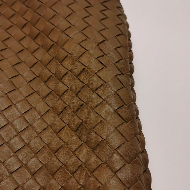 Bottega Veneta Veneta Hobo Maxi Milk Chocolate Brown Leather 52cm