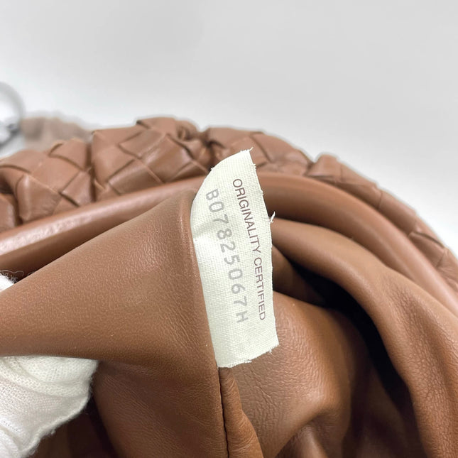 Bottega Veneta Pouch Large Intrecciato Milk Chocolate Brown Calfskin Leather