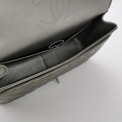 Chanel Classic Flap Maxi Metallic Lambskin Leather Double Flap Sliver Hardware 2013-14