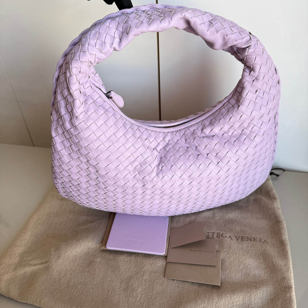 Bottega Veneta Veneta Hobo Medium Baby Lilac Purple Intrecciato Leather Bag 41cm