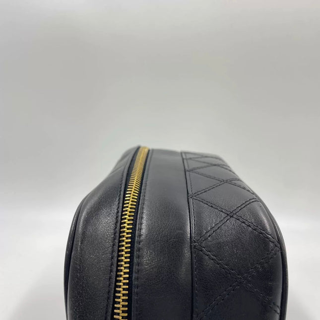 Chanel Vanity Case 1991-1994 Calfksin Leather Black Zip Opening Makeup Bag