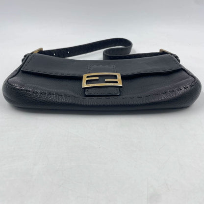 Fendi Baguette Selleria Calfskin Leather Sellier Stitching Redyed Black Shoulder Bag