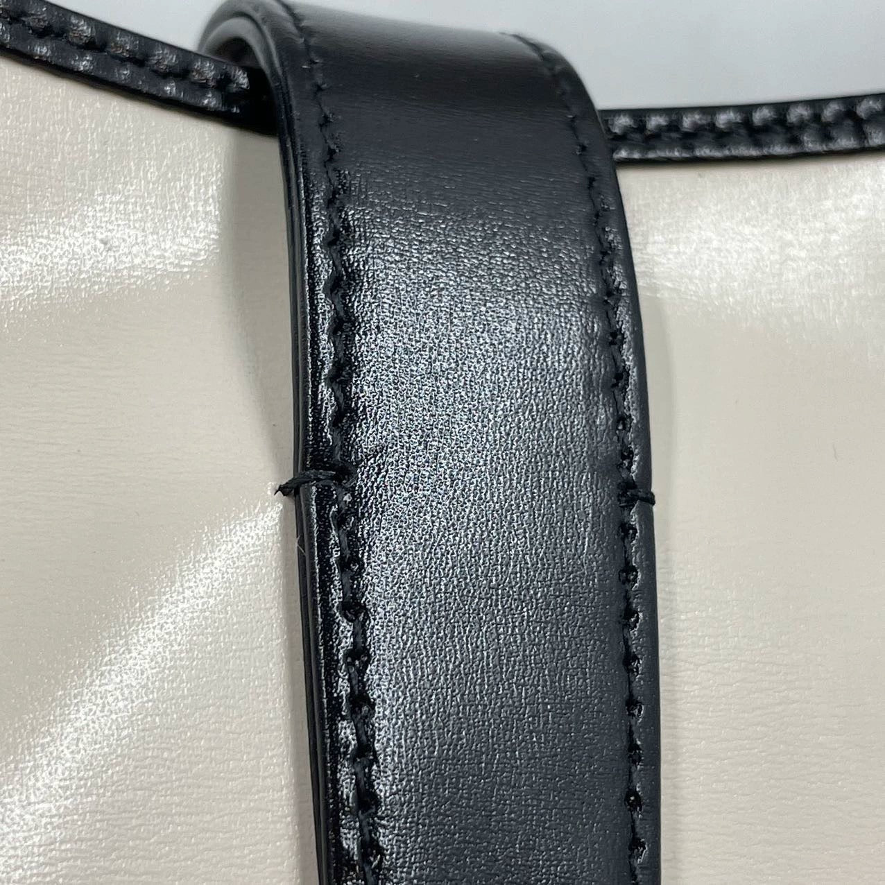 Sold Gucci Jackie 1961 Black & White Leather Bag Small