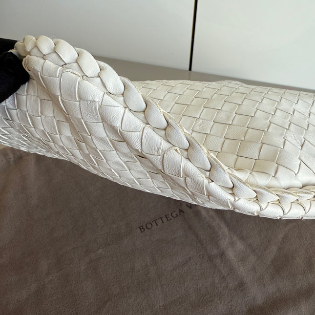 Bottega Veneta Veneta Hobo Intrecciato White Nappa Leather Medium 40cm