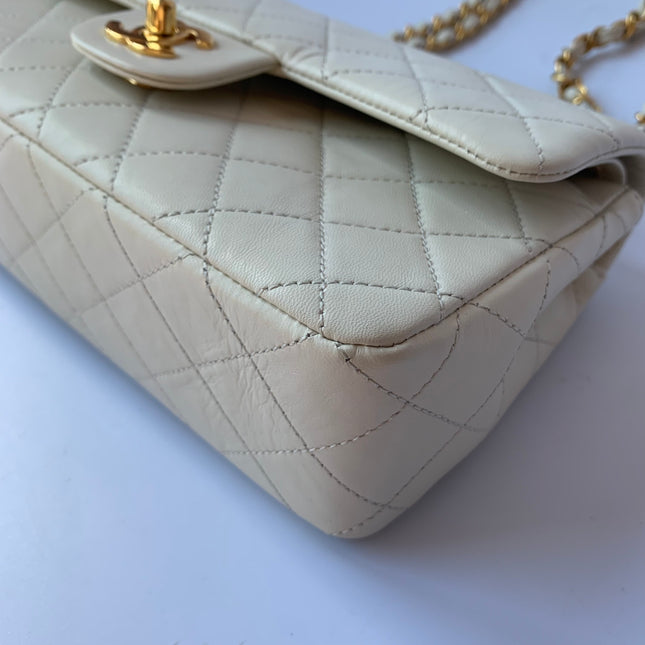 Sold Chanel Classic Flap Vintage 1995 White Lambskin Leather with 24k Gold Hardware