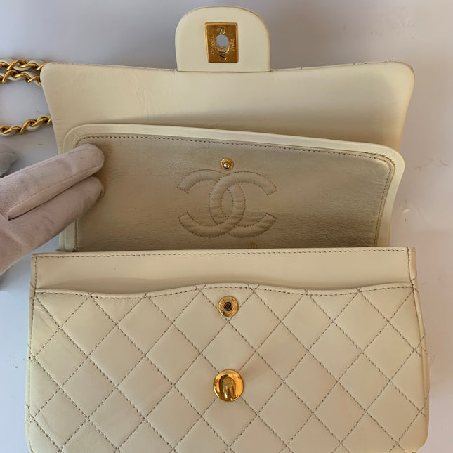 Sold Chanel Classic Flap Vintage 1995 White Lambskin Leather with 24k Gold Hardware
