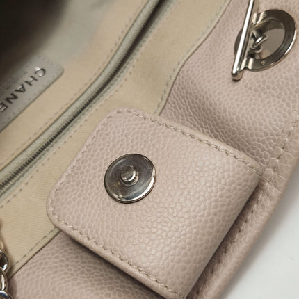 Chanel Deauville Tote Medium Pink Leather Leather Chain Straps