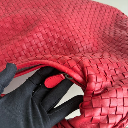 Bottega Veneta Veneta Hobo Maxi Dark Red Leather 51cm