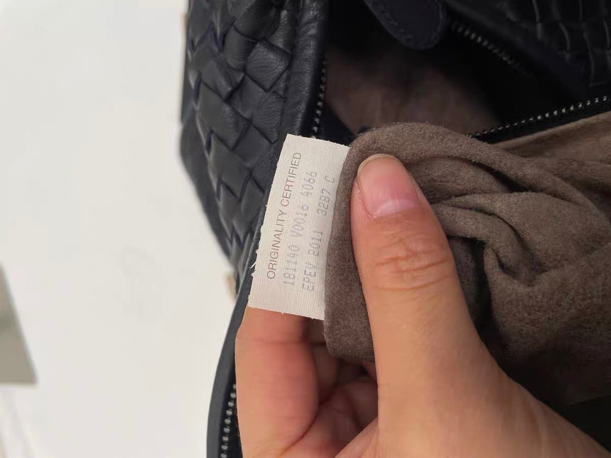 Bottega Veneta Hobo Maxi Midnight Navy Black leather 50cm