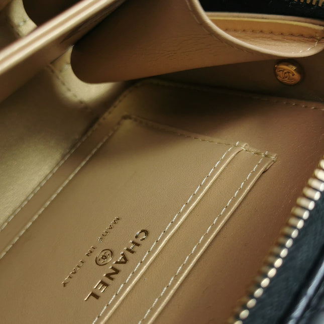 Chanel Vanity Case Mini Black Quilted Lambskin Golden Plate 2021