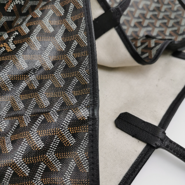 Sold Goyard Saint Louis PM Tote Medium Black