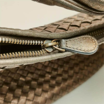 Sold Bottega Veneta Veneta Hobo Metallic Copper Leather Medium 38.5