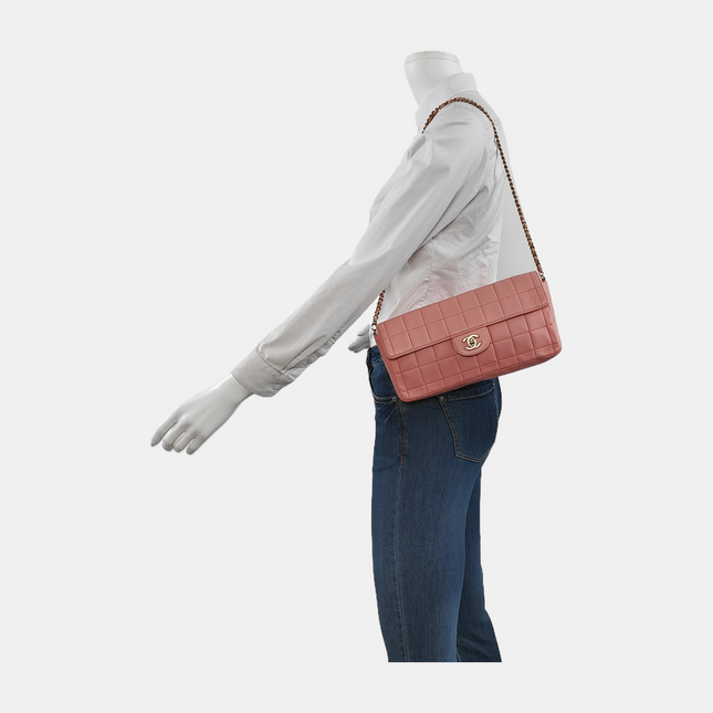 Chanel East West Chocolate Bar Light Pink Leather Gold Hardware Vintage