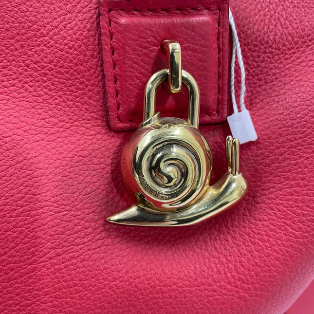Loewe Amazona 36 Medium Red Leather Snail Lock Gold-tone Hardware