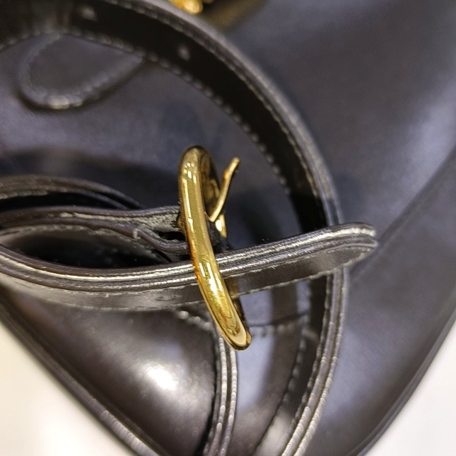 Gucci Jackie 1961 Black Leather Bag Small Piston Lock