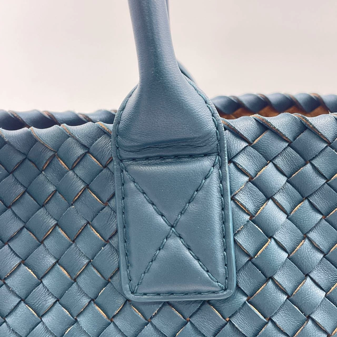 Bottega Veneta Cabat Tote Small/Medium Intreccio Blue Green Leather and Suede Lining 32cm