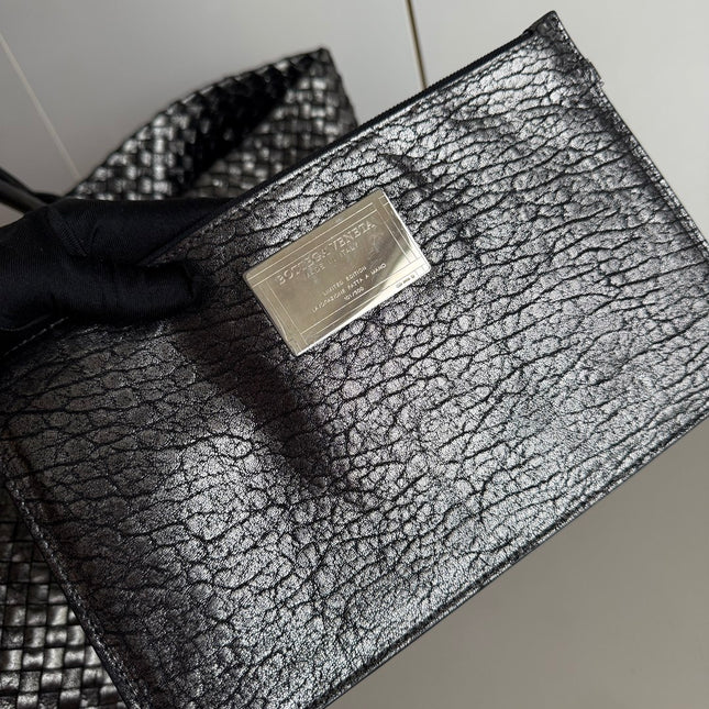 Bottega Veneta Cabat Maxi Intreccio Leather Tote Bag Metallic 50cm