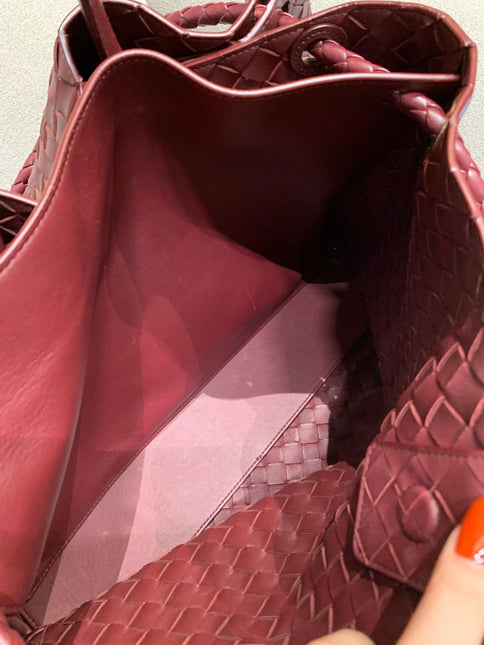 Bottega Veneta Andiamo Large Burgundy Handbag
