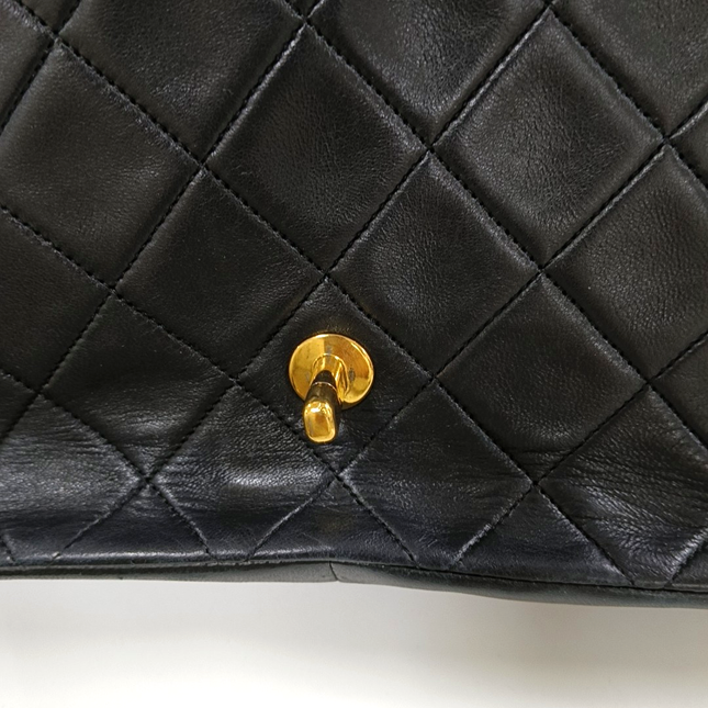 Chanel Diana CC Flap Bag Medium Vintage Black Lambskin Leather with 24k Gold HW, 1989-1991
