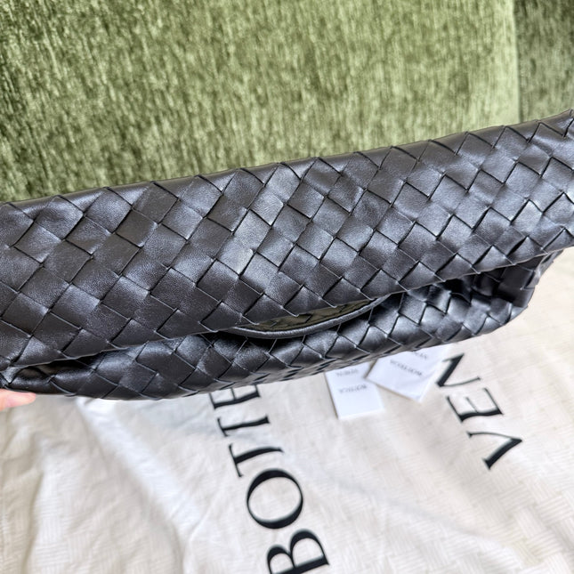 Bottega Veneta Hop Large Leather Black Hobo Bag