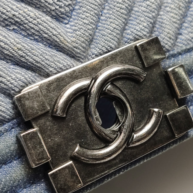 Chanel Le Boy Small Denim Blue Jeans Chevron Stitching Silver Hardware