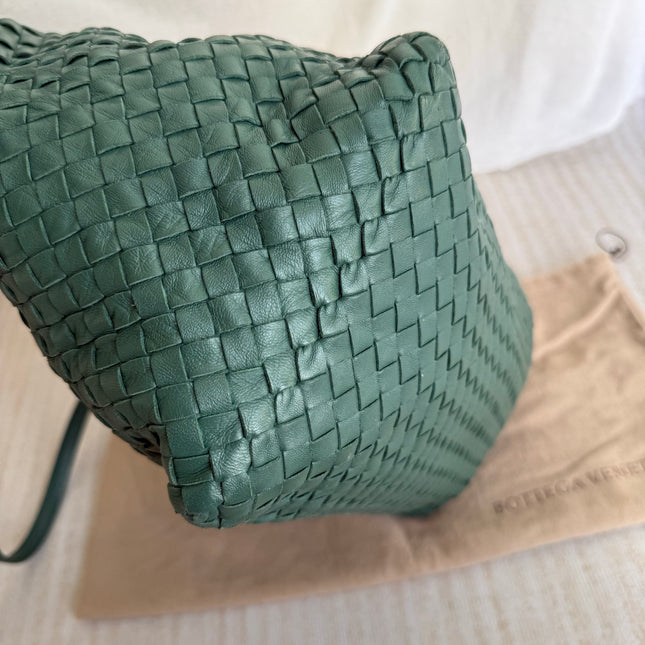 Bottega Veneta Cesta Shopper Tote Nappa Intrecciato Leather Dark Green Small