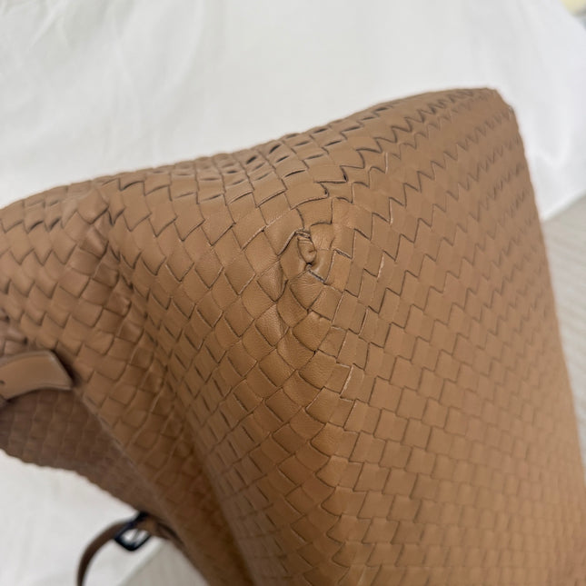 Bottega Veneta Cesta Shopper Tote Intrecciato Milk Chocolate Brown Leather Large 50cm